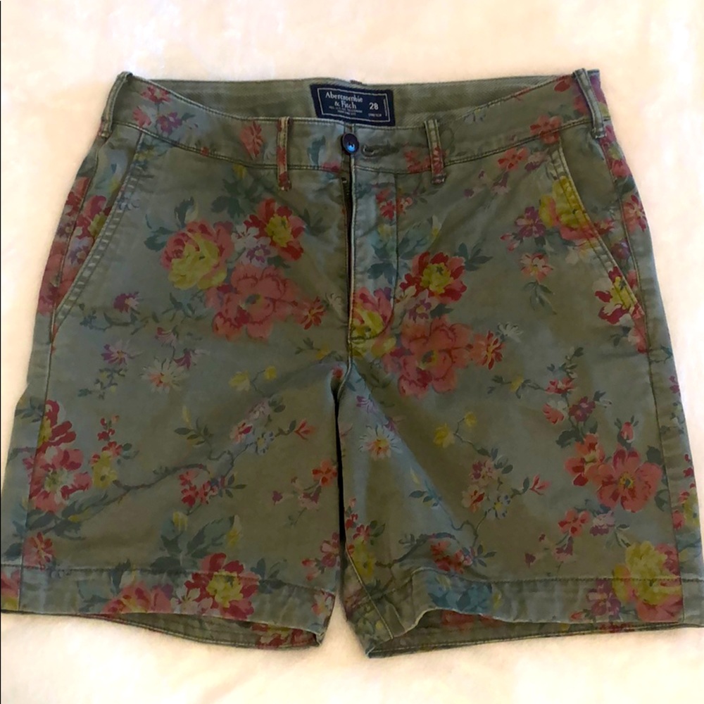 Flower shorts